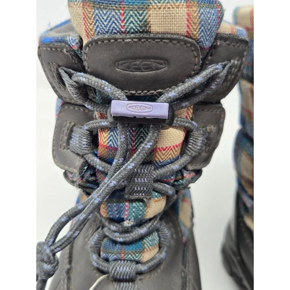KEEN Toddler Sz 9  Waterproof Snow Boots Grey Plaid Cabincore Winter Boy Girl